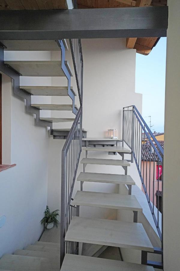 Apartments Villa Bougainville San Felice del Benaco Extérieur photo