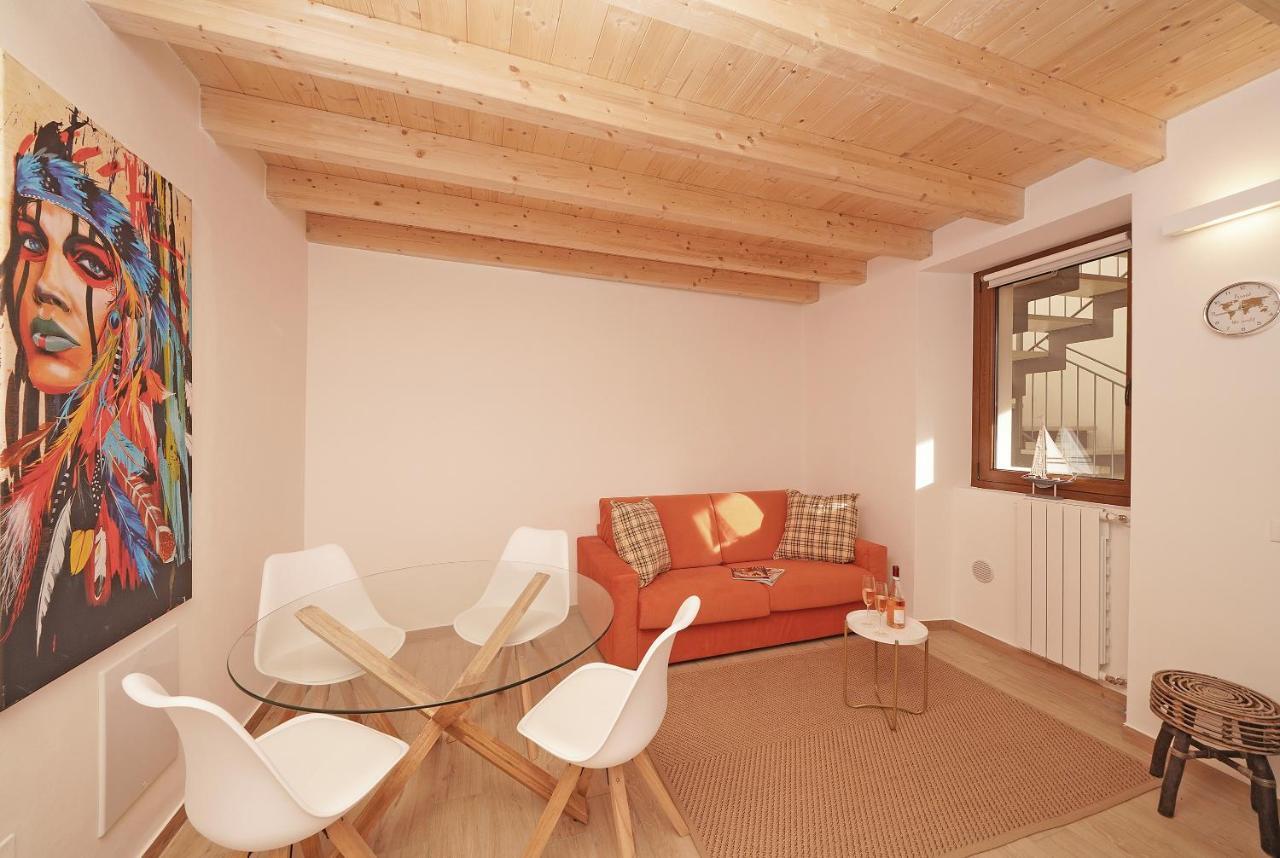Apartments Villa Bougainville San Felice del Benaco Extérieur photo