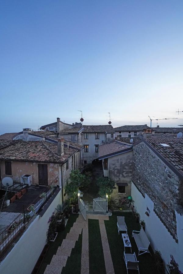 Apartments Villa Bougainville San Felice del Benaco Extérieur photo