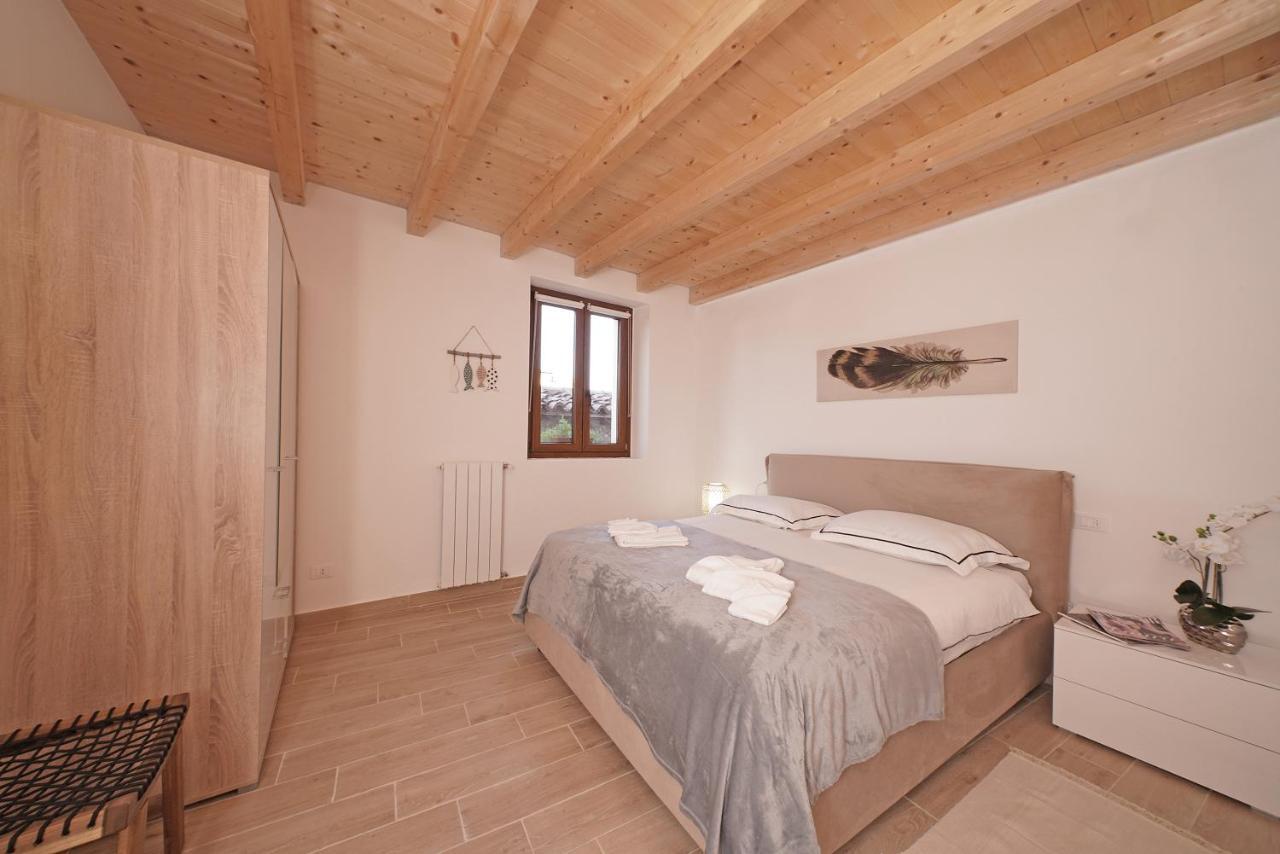Apartments Villa Bougainville San Felice del Benaco Extérieur photo